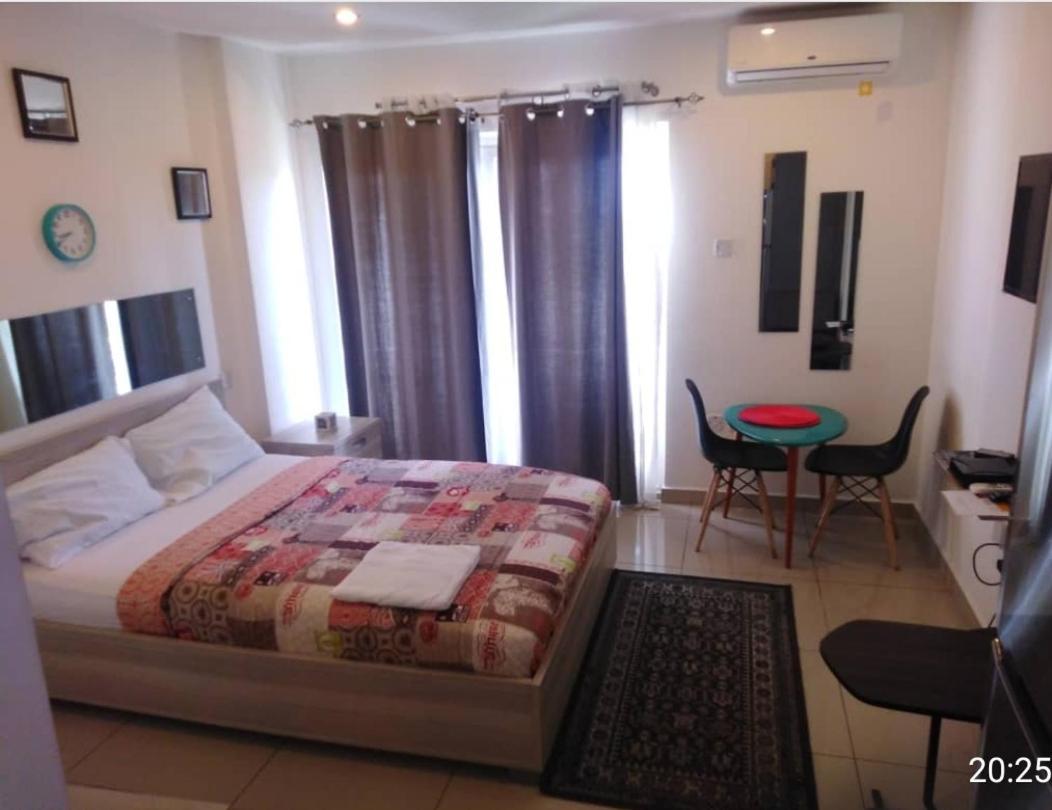 The Gallery Luxury Suites Cpg East Legon Exterior foto