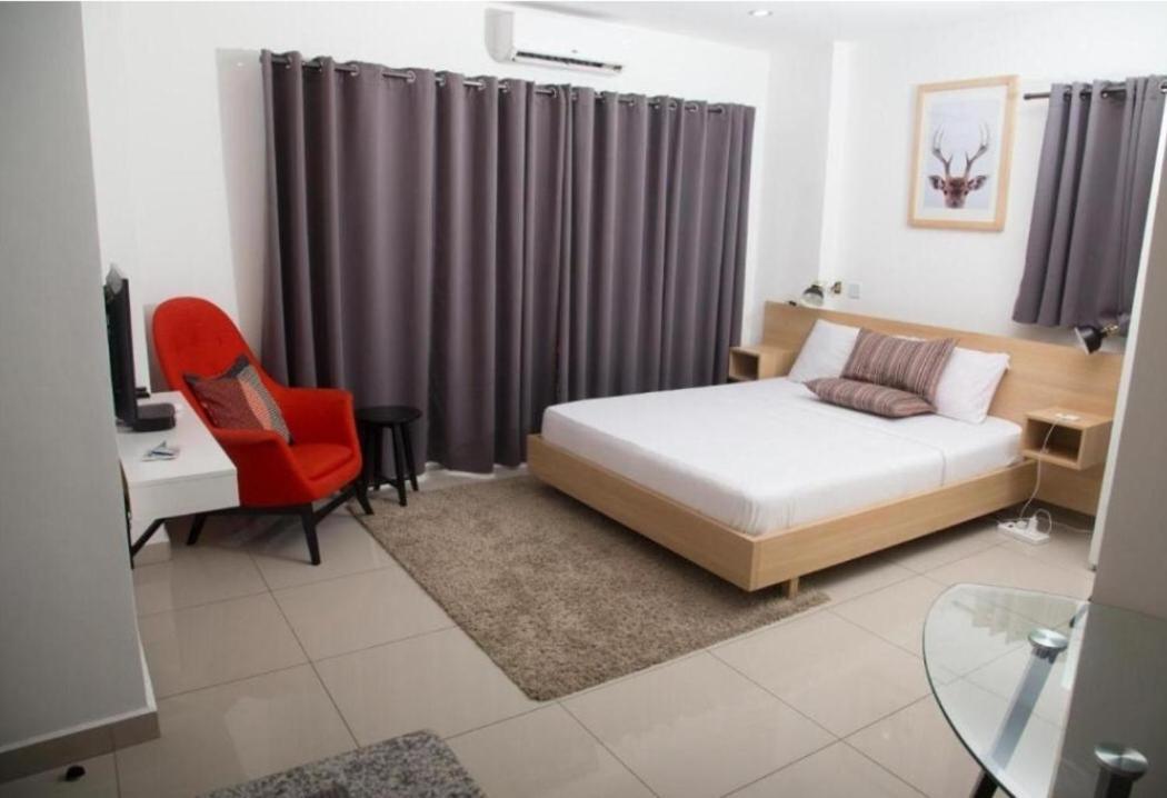 The Gallery Luxury Suites Cpg East Legon Exterior foto